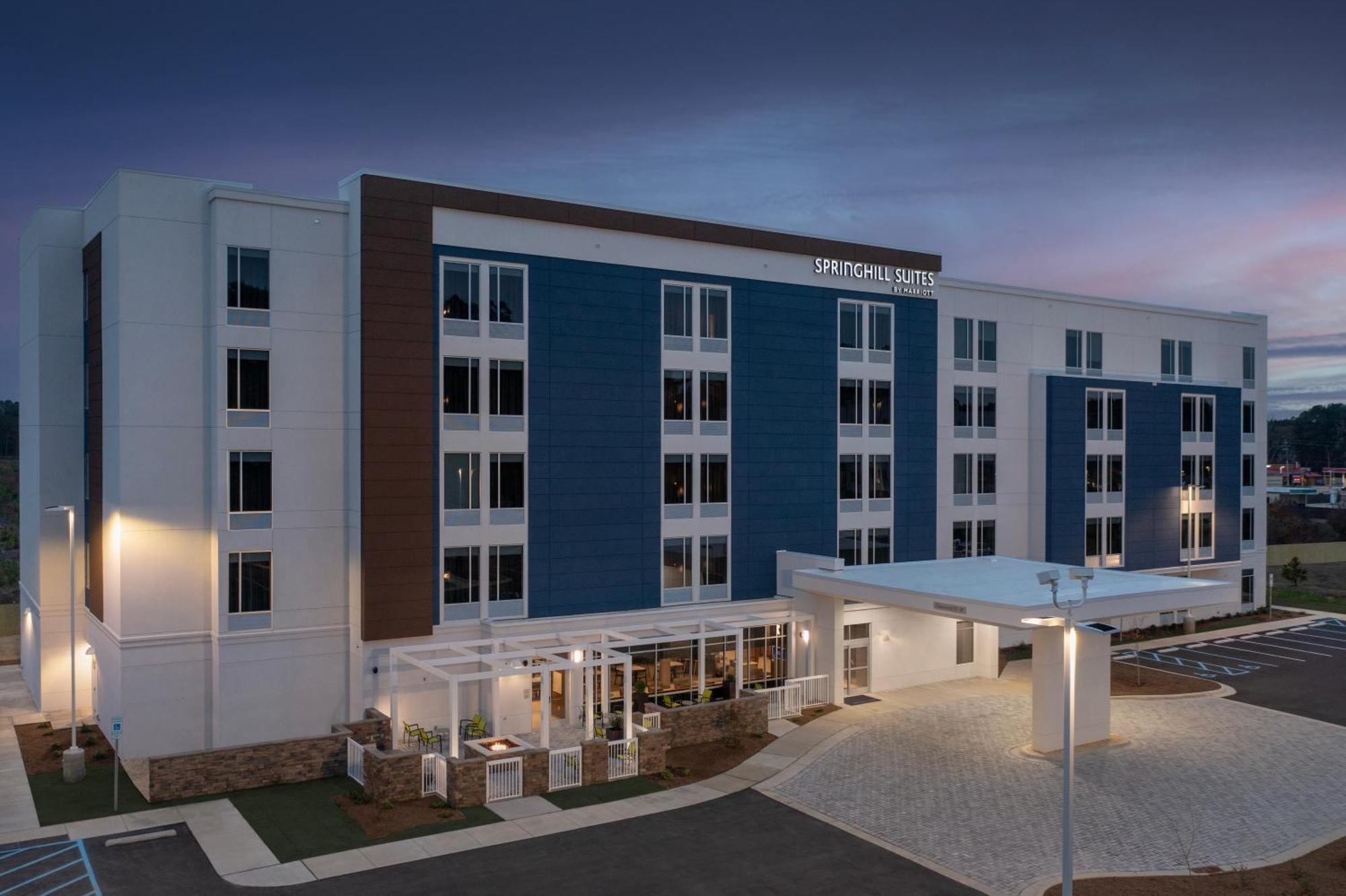 Springhill Suites By Marriott Fayetteville I-95 Exterior foto